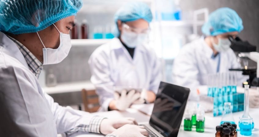 Linking Deviation Data with Risk Management